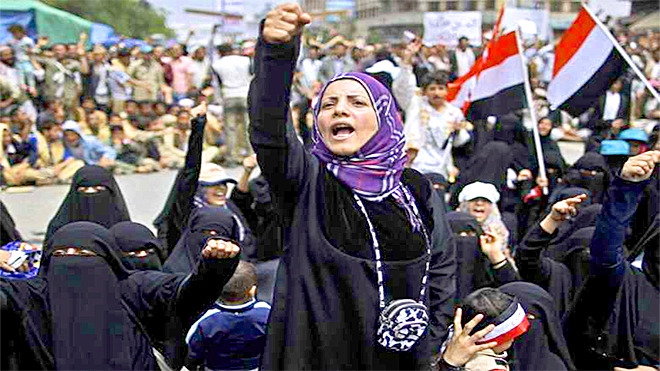 المرأة اليمنية.. خارج معادلة الدولة والمجتمع
